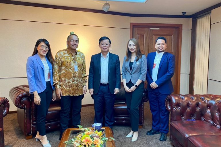 Courtesy Meeting with Chief Minister of Penang Yang Berhormat Tuan Chow Kon Yeow and Governor of Penang Tuan Yang Terutama Ahmad Fuzi Bin Haji Abdul Razak