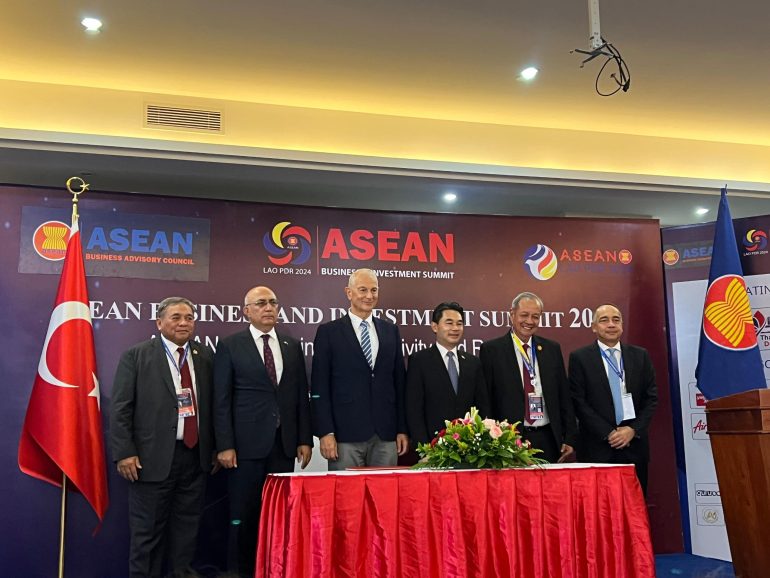 MOU Signing of ASEAN-BAC with the Foreign Economic Relations Board of Turkey