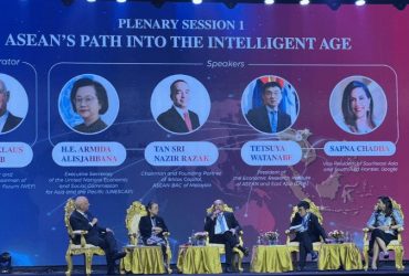 Plenary Session 1: ASEAN’s path into the Intelligent Age (Tan Sri Nazir Razak)