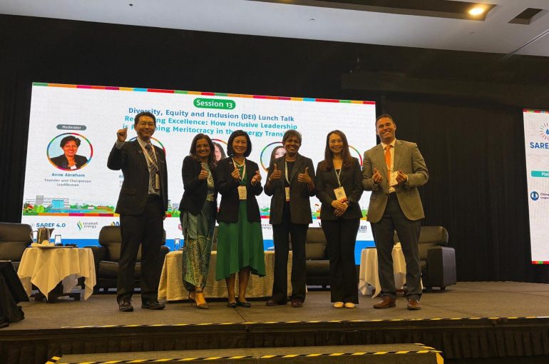 SAREF 4.0 (THE SUSTAINABILITY AND RENEWABLE ENERGY FORUM)