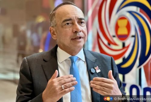 74b4cfe8-nazir-razak-fmt-260525