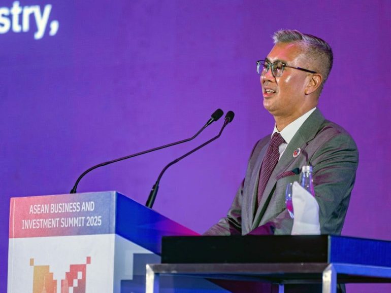 MITI terus bina persekitaran kondusif bantu perniagaan melabur, berkembang maju – Tengku Zafrul