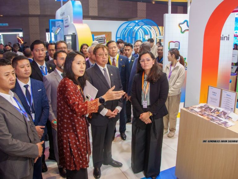 Pembangunan tenaga hijau mengukuhkan kedudukan Sarawak sebagai peneraju diplomasi tenaga rantau ini