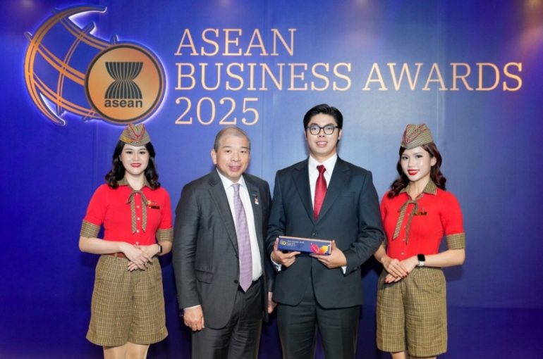 Vietjet wins top honours for safety, service, and regional leadership